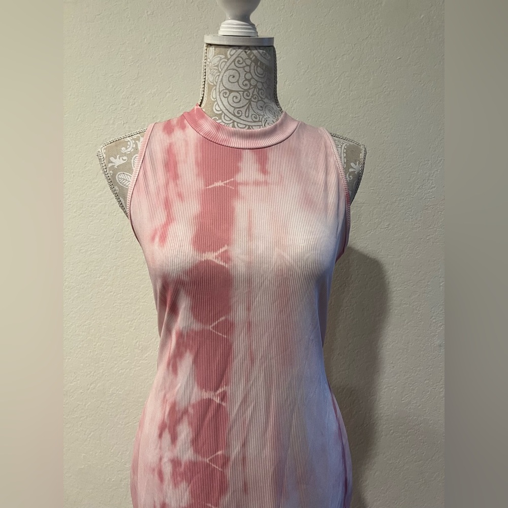 Pink Dress - Picture 5 of 7
